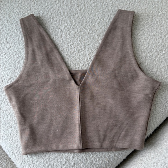 Travis Mathew Set - Picture 9 of 9